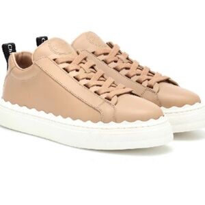 Beautiful Chloe scalloped sneakers